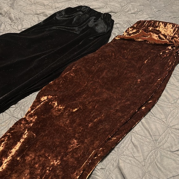 SHEIN Mulvari High Waist Velvet Flare Leg Pants brown and black - Picture 5 of 6